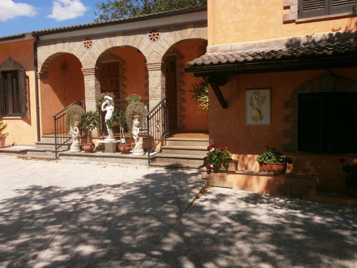 Villa Rosalba Camere Barbarano Romano Eksteriør billede