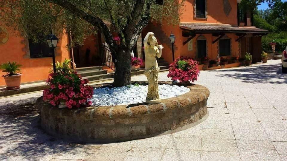 Villa Rosalba Camere Barbarano Romano Eksteriør billede